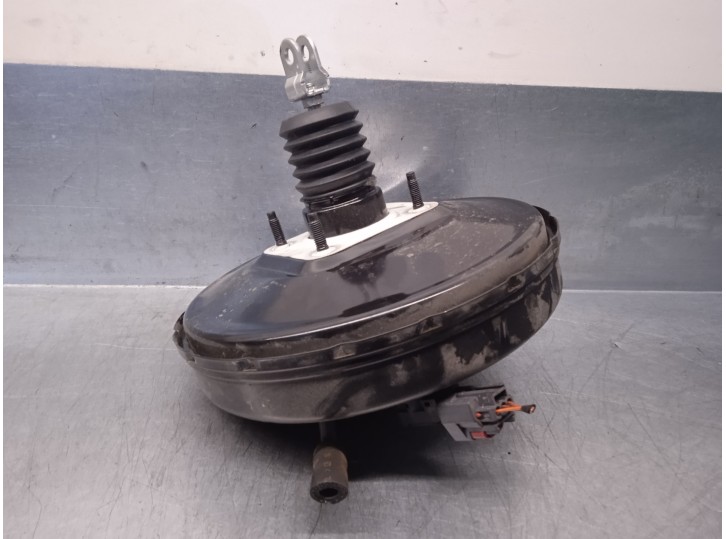 Recambio de servofreno para hyundai ix20 1.4 crdi cat referencia OEM IAM 585001K280  MOBIS