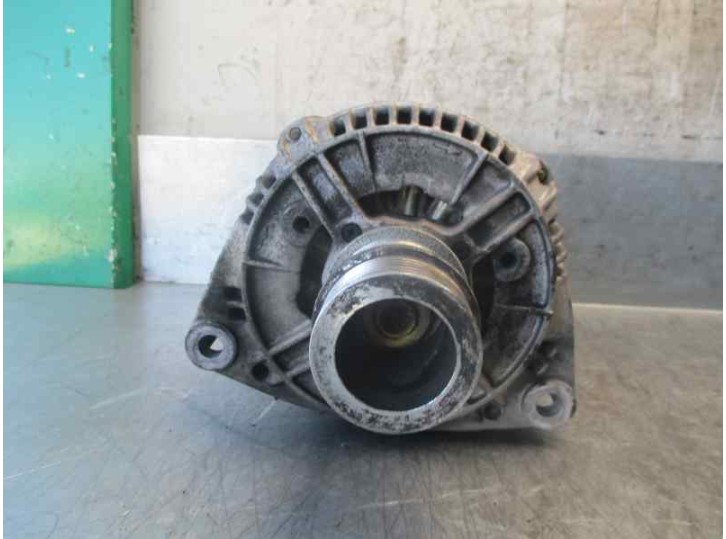 Replacement alternator for Saab 9-5 sedan 2.0 CAT OEM IAM reference 4941761 0123510096 BOSCH