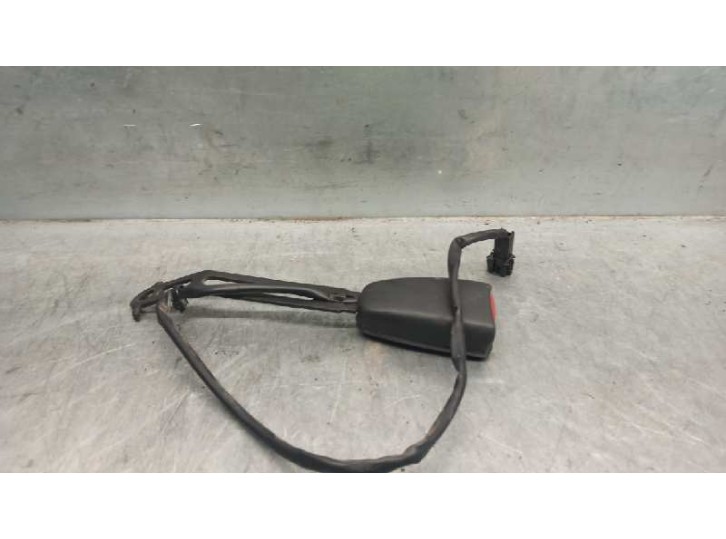 Replacement seatbelt buckle for Saab 9-5 Sedan 2.0 CAT OEM IAM reference 4531885 