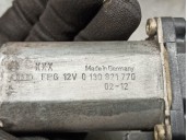 Recambio de motor elevalunas delantero izquierdo para ford mondeo iii sedán (b4y) 1.8 16v referencia OEM IAM 0130821770 8 PINES 