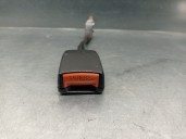 Recambio de enganche cinturon para nissan serena (c23m) 2.3 diesel referencia OEM IAM 888227C300  5 PUERTAS