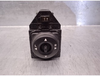 Replacement mirror control switch for Hyundai ix20 1.4 CRDi CAT OEM IAM reference 4914801110 10 PINS 5 DOORS