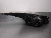 Replacement left headlight for Peugeot 5008 2.0 16V HDi FAP CAT (RHE / DW10CTED4) OEM IAM reference 9682519180 5 DOORS