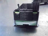 Recambio de mando elevalunas delantero derecho para mercedes-benz clase c (w204) berlina 2.1 cdi cat referencia OEM IAM A2048707