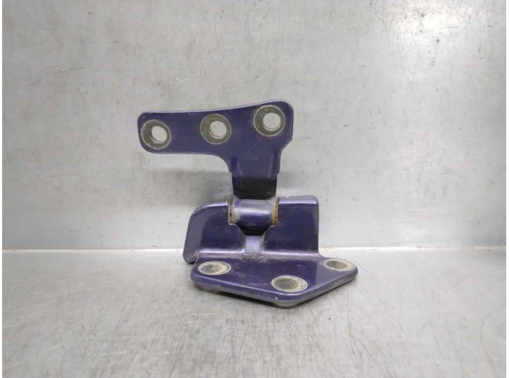 Recambio de bisagra porton para nissan serena (c23m) 2.3 diesel referencia OEM IAM 904009C500 DER SUPER 6 PUETAS