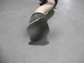 Replacement central exhaust pipe for Opel Vivaro 1.9 cdti cat (f9q-760 / l08) OEM IAM reference 300-1402 BOSAL
