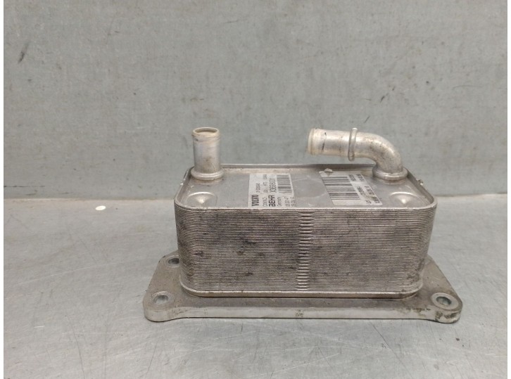 Recambio de enfriador aceite motor para volvo v60 i (155) d3 / d4 referencia OEM IAM 31325045 31325045 BEHR