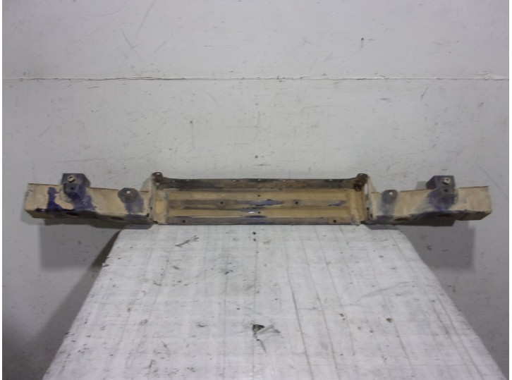 Replacement rear bumper reinforcement for Nissan Serena (C23M) 2.3 diesel OEM IAM reference 850569C530 IRON 6 DOORS