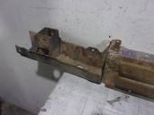 Replacement rear bumper reinforcement for Nissan Serena (C23M) 2.3 diesel OEM IAM reference 850569C530 IRON 6 DOORS