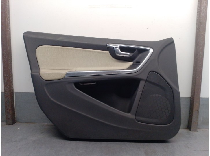 Recambio de guarnecido puerta delantera izquierda para volvo v60 i (155) d3 / d4 referencia OEM IAM 8635849 1282520 