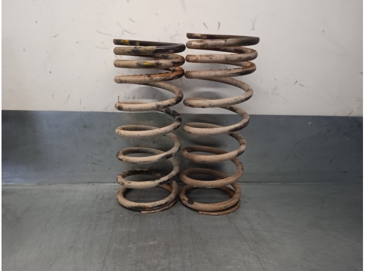 Recambio de muelle amortiguacion para land rover defender (ld) 2.5 td5 referencia OEM IAM RKB101111  