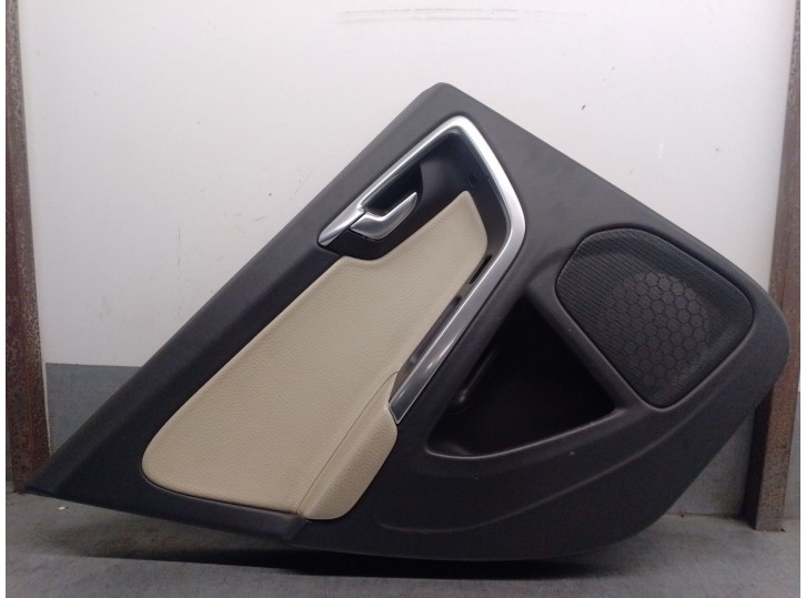 Recambio de guarnecido puerta trasera izquierda para volvo v60 i (155) d3 / d4 referencia OEM IAM 8635872 31363728 