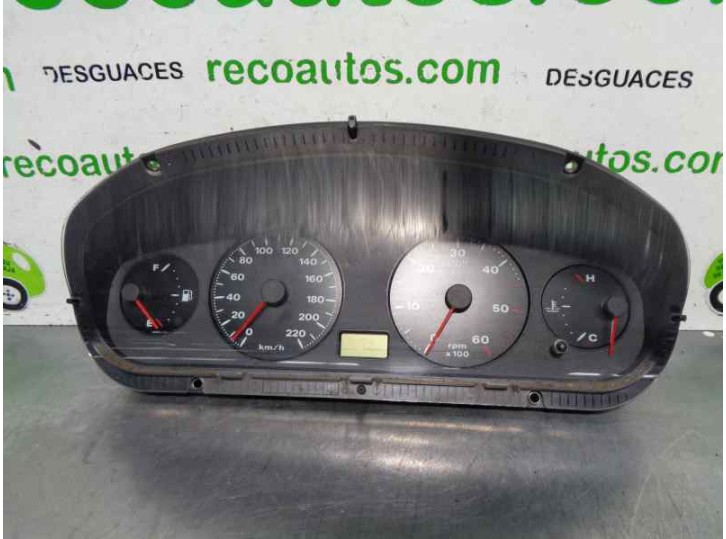 Recambio de cuadro instrumentos para fiat punto berlina (188) 1.2 cat referencia OEM IAM 46525528 