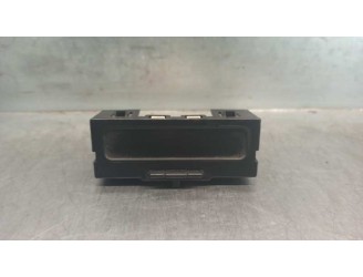 Recambio de pantalla multifuncion para renault megane ii familiar 1.6 16v referencia OEM IAM 8200107839B 216676711 