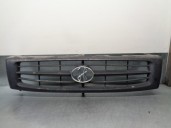 Recambio de rejilla delantera para hyundai galloper 2.5 referencia OEM IAM HR630237BK 