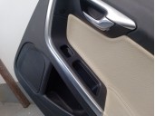 Recambio de guarnecido puerta trasera derecha para volvo v60 i (155) d3 / d4 referencia OEM IAM 8635883 31363727 