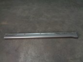 Replacement right lateral side skirt spoiler for Hyundai Galloper 2.5 OEM IAM reference HR650935 