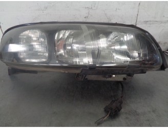 Recambio de faro derecho para volvo xc70 referencia OEM IAM 89007907 