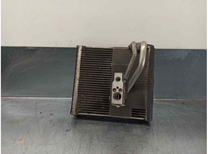 Recambio de evaporador aire acondicionado para smart forfour 1.3 cat referencia OEM IAM MF4475002550  