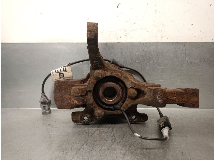 Recambio de mangueta delantera izquierda para opel astra h gtc (a04) 1.9 cdti 16v (l08) referencia OEM IAM 13156047  