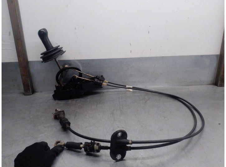 Recambio de palanca cambio para ford fusion (cbk) 1.4 16v cat referencia OEM IAM 5S6R7C453AC 5S6R7C453AC 