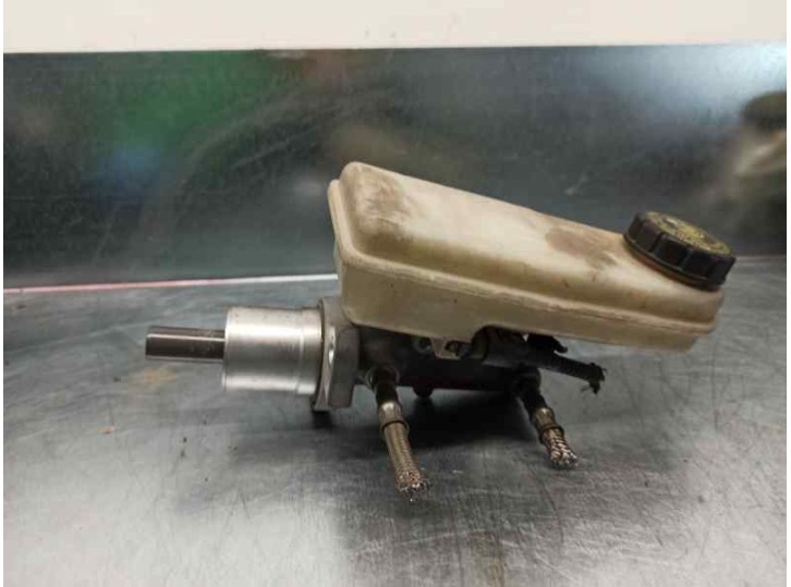 Recambio de bomba freno para smart forfour 1.3 cat referencia OEM IAM 32067272D 32067272D TRW