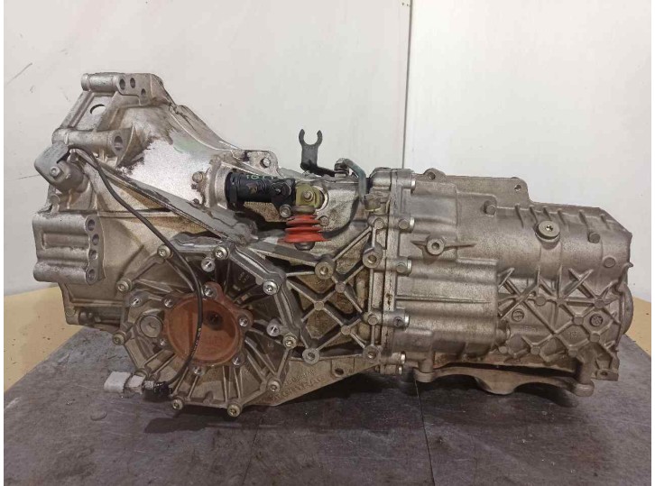 Replacement gearbox for Audi A6 Berlina (4F2) 2.7 V6 24V TDI OEM IAM reference HVD 0053352HVD 