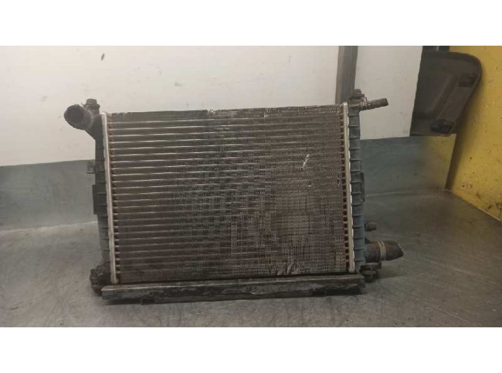 Recambio de radiador agua para ford fiesta berlina (dx) 1.4 16v cat referencia OEM IAM 96FB8005LB 