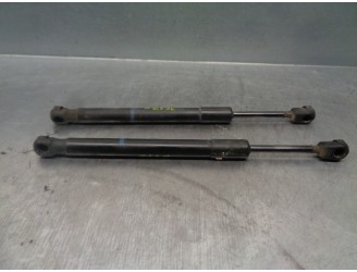 Recambio de amortiguadores maletero / porton para audi a6 berlina (4f2) 2.7 v6 24v tdi referencia OEM IAM 4F5827552B  
