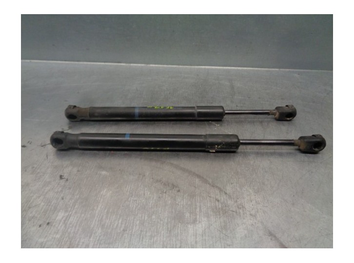 Recambio de amortiguadores maletero / porton para audi a6 berlina (4f2) 2.7 v6 24v tdi referencia OEM IAM 4F5827552B 