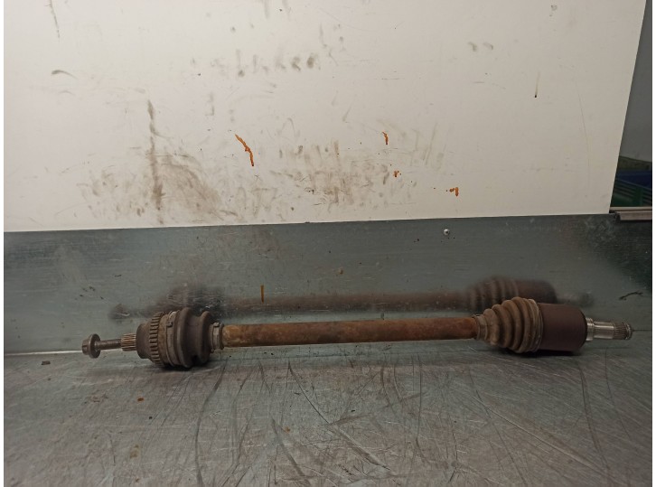 Recambio de transmision delantera derecha para smart coupe 0.6 turbo cat referencia OEM IAM Q0003233V009000000  