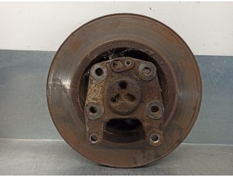 Recambio de mangueta trasera izquierda para peugeot partner kombi confort referencia OEM IAM 517637  