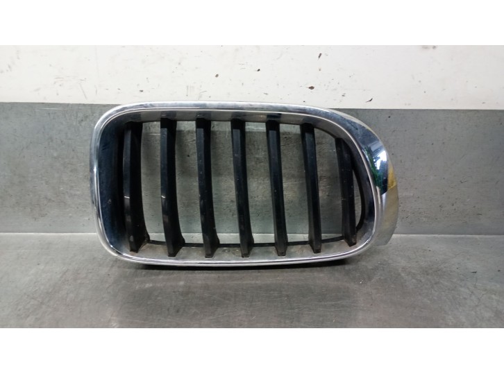Recambio de rejilla delantera para bmw x3 (f25) xdrive 20 d referencia OEM IAM 51117338572 51117338572 