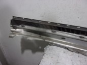 Recambio de refuerzo paragolpes delantero para audi a6 berlina (c4) 2.3 referencia OEM IAM 4A0807129D ALUMINI Y PLASTICO 