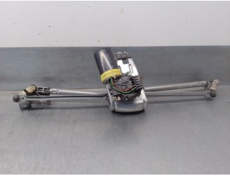 Recambio de motor limpia delantero para audi a6 berlina (c4) 2.3 referencia OEM IAM 4A1955023C 0390241330 BOSCH