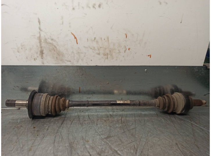 Recambio de transmision trasera derecha para bmw serie 3 lim. (f30) 2.0 turbodiesel referencia OEM IAM 7597662AI04 