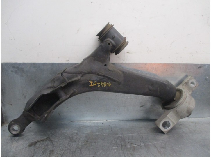 Recambio de brazo suspension inferior delantero izquierdo para lexus is 200 (ds2/is2) 220d referencia OEM IAM 