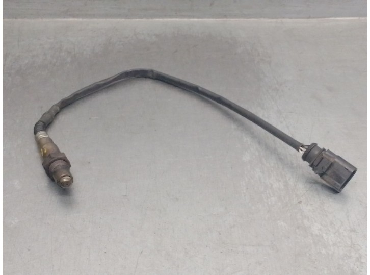 Replacement lambda sensor for Volkswagen Scirocco III (137, 138) 1.4 TSI OEM IAM reference 030906262AK 0258010104/105 BOSCH