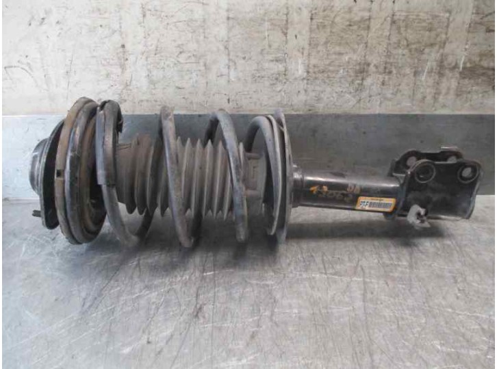 Replacement front right shock absorber for Chrysler PT Cruiser Cabrio 2.4 Turbo OEM IAM reference 55553E 05272874AB 