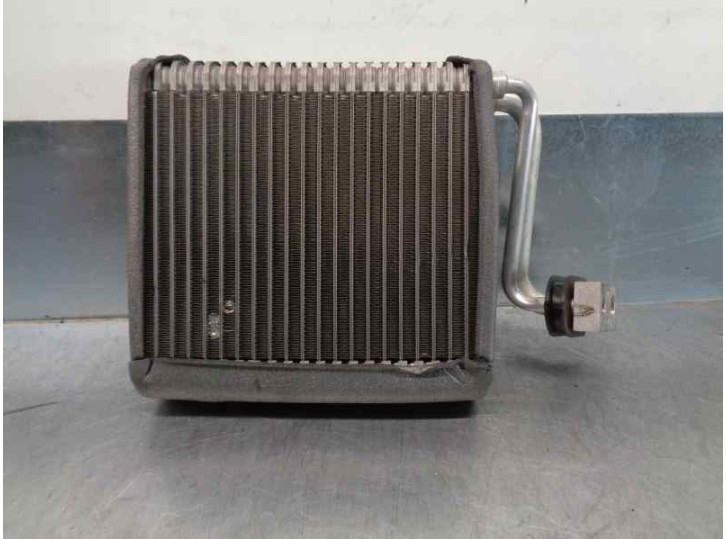 Recambio de evaporador aire acondicionado para chrysler pt cruiser cabrio 2.4 turbo referencia OEM IAM   