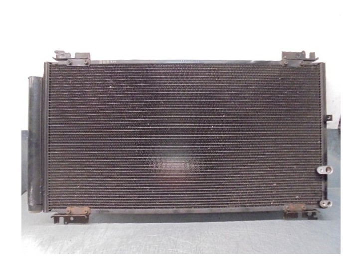 Recambio de condensador / radiador aire acondicionado para lexus is 200 (ds2/is2) 220d referencia OEM IAM 8846053040  