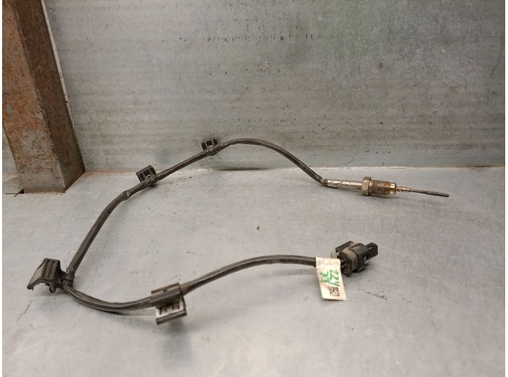 Replacement lambda sensor for BMW 3 (G20, G80, G28) 320 d mild-hybrid OEM IAM reference 8589817 HU2657009260