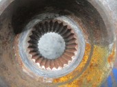 Replacement front left stub axle for Lancia Thema 2.0 16V CAT OEM IAM reference 82456480 82456480 