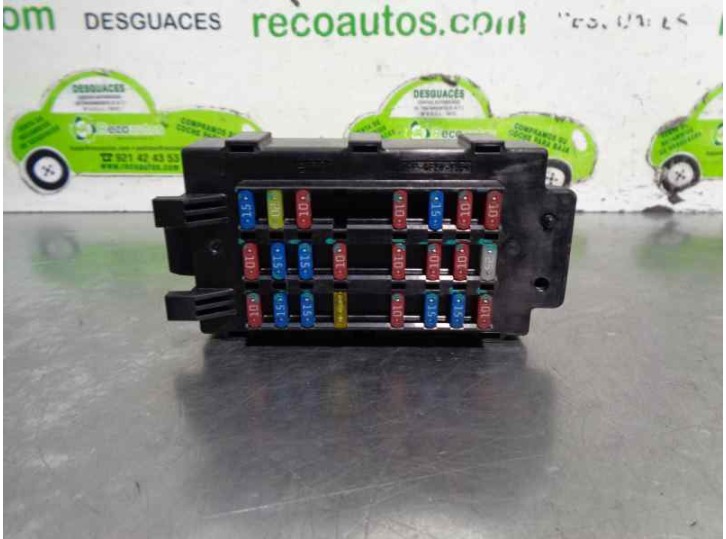 Recambio de caja reles / fusibles para chevrolet lacetti 1.6 cat referencia OEM IAM 96451738 