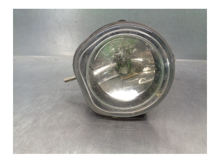 Replacement right front fog light for Alfa Romeo MiTo (145) 1.6 JTD CAT OEM IAM reference 50508594 
