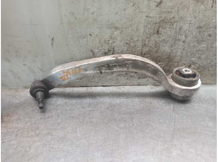 Recambio de brazo suspension inferior delantero izquierdo para audi a4 berlina (b5) 1.8 20v referencia OEM IAM 4D0407695J 