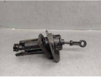 Recambio de bomba embrague para volvo v60 i (155) d3 / d4 referencia OEM IAM 31325384 31325384 