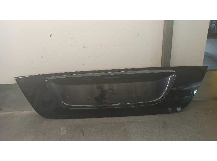 Recambio de molduras traseras para mercedes-benz clase e (w211) berlina e 220 cdi (211.006) referencia OEM IAM 