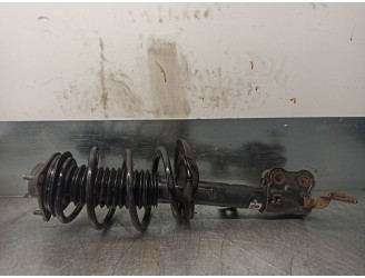 Recambio de amortiguador delantero derecho para hyundai i40 cw 1.7 crdi cat referencia OEM IAM 546613Z130  