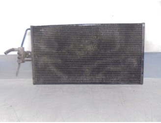 Replacement condenser / air conditioning radiator for BMW 5 Series saloon (E39) 2.0 16V diesel CAT OEM IAM reference 64538